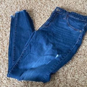 perfect condition jeans, worn once and are super cute